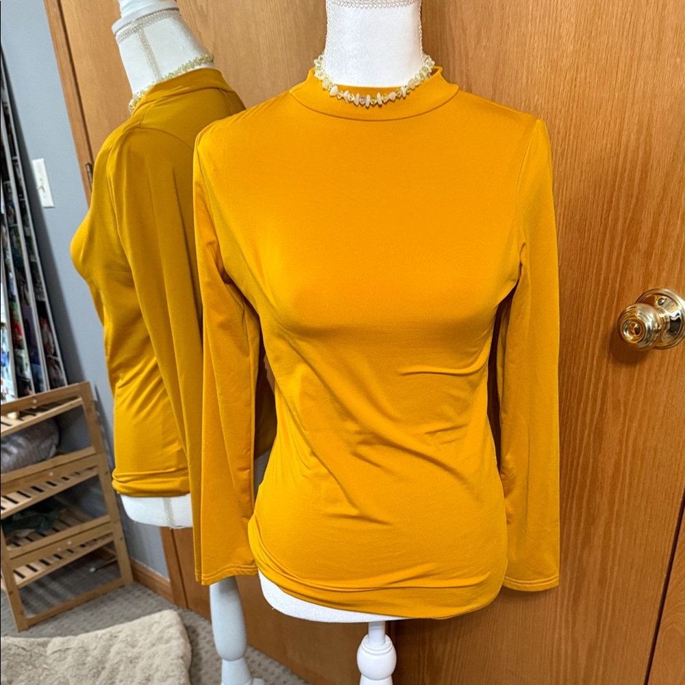 Mustard insulated Long Sleeve Women's Top